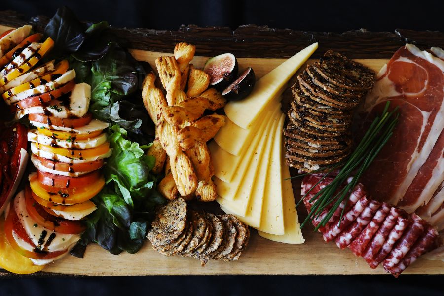 IMG_6181_Antipasto_900x600_ROMYS